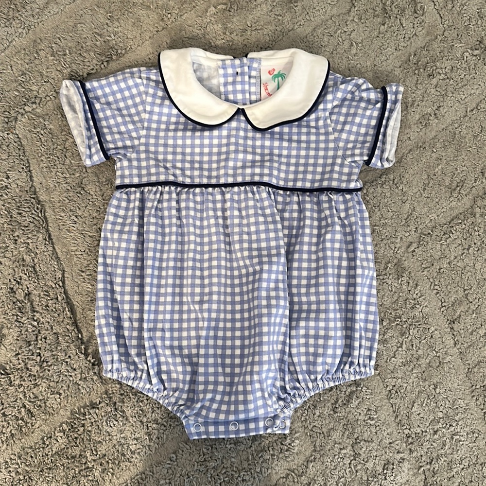 Excellent used condition. No stains.